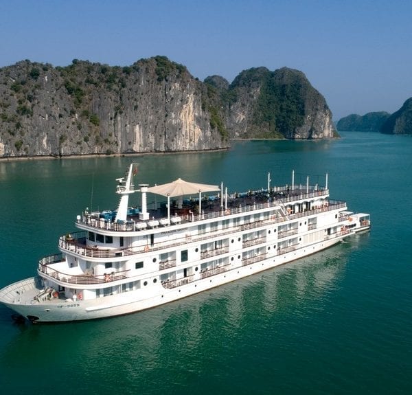 Du thuyền Paradise Grand Cát Bà